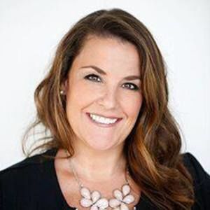 Meet your Posher, Holly